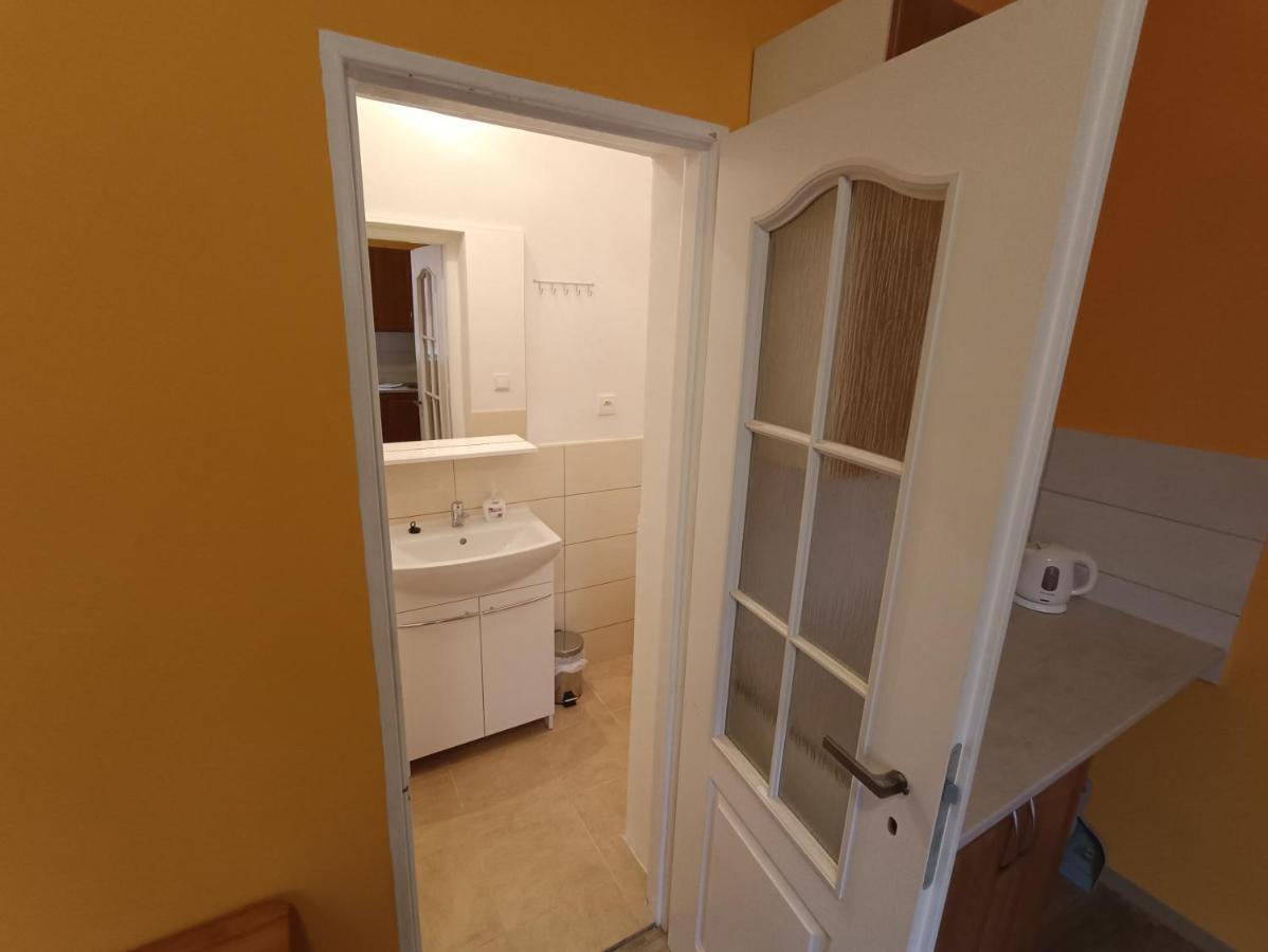 Apartman Horni Slavkov Hodinarstvi المظهر الخارجي الصورة
